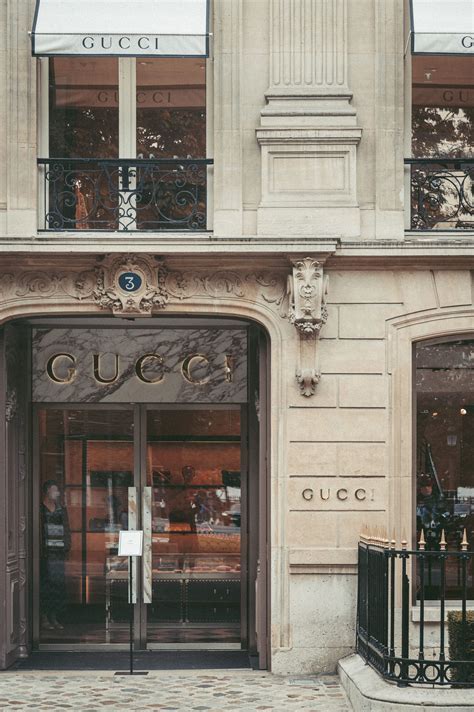 avenue montaigne gucci|avenue montaigne.